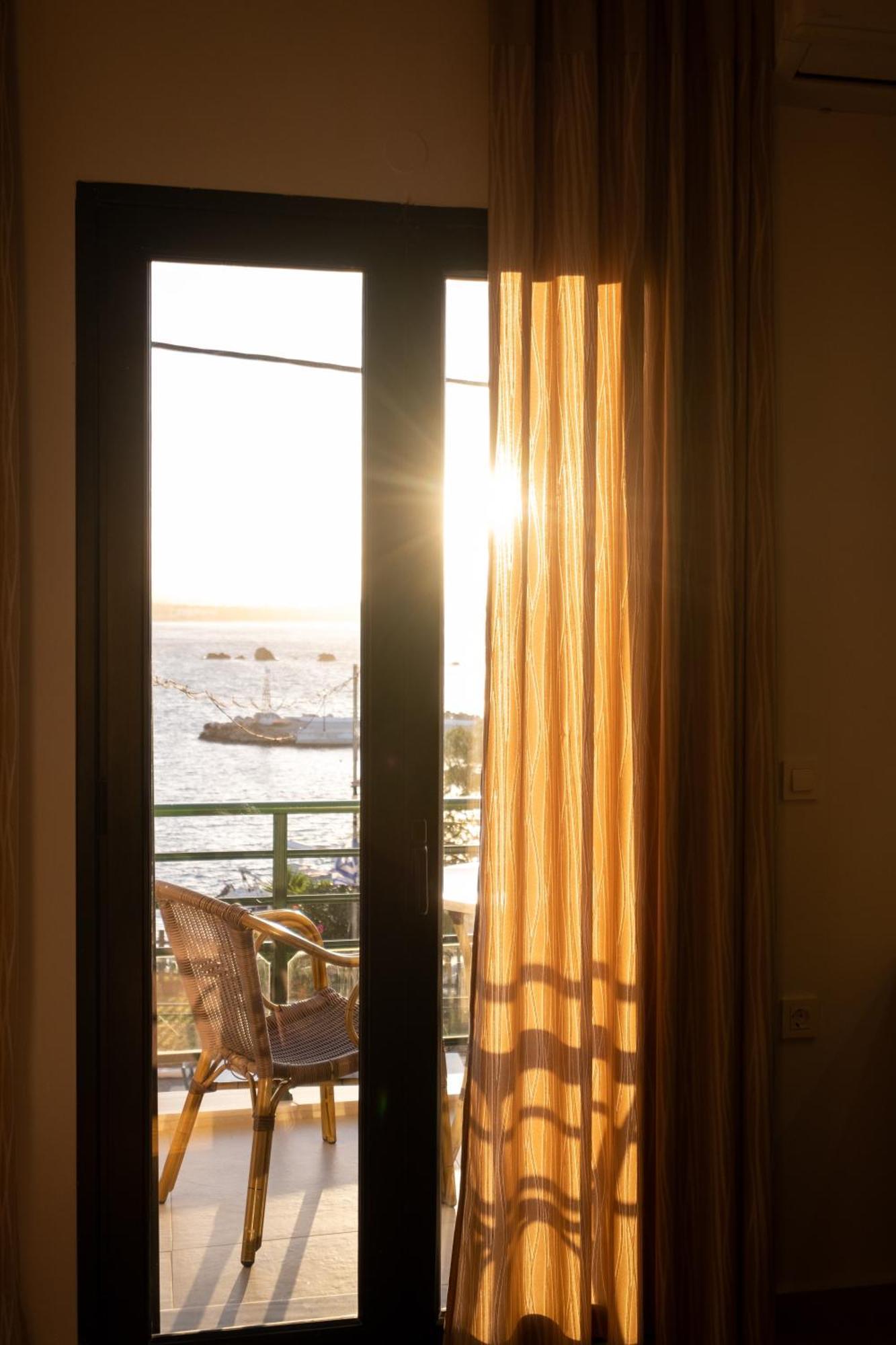Arocaria Apartments Chania  ภายนอก รูปภาพ