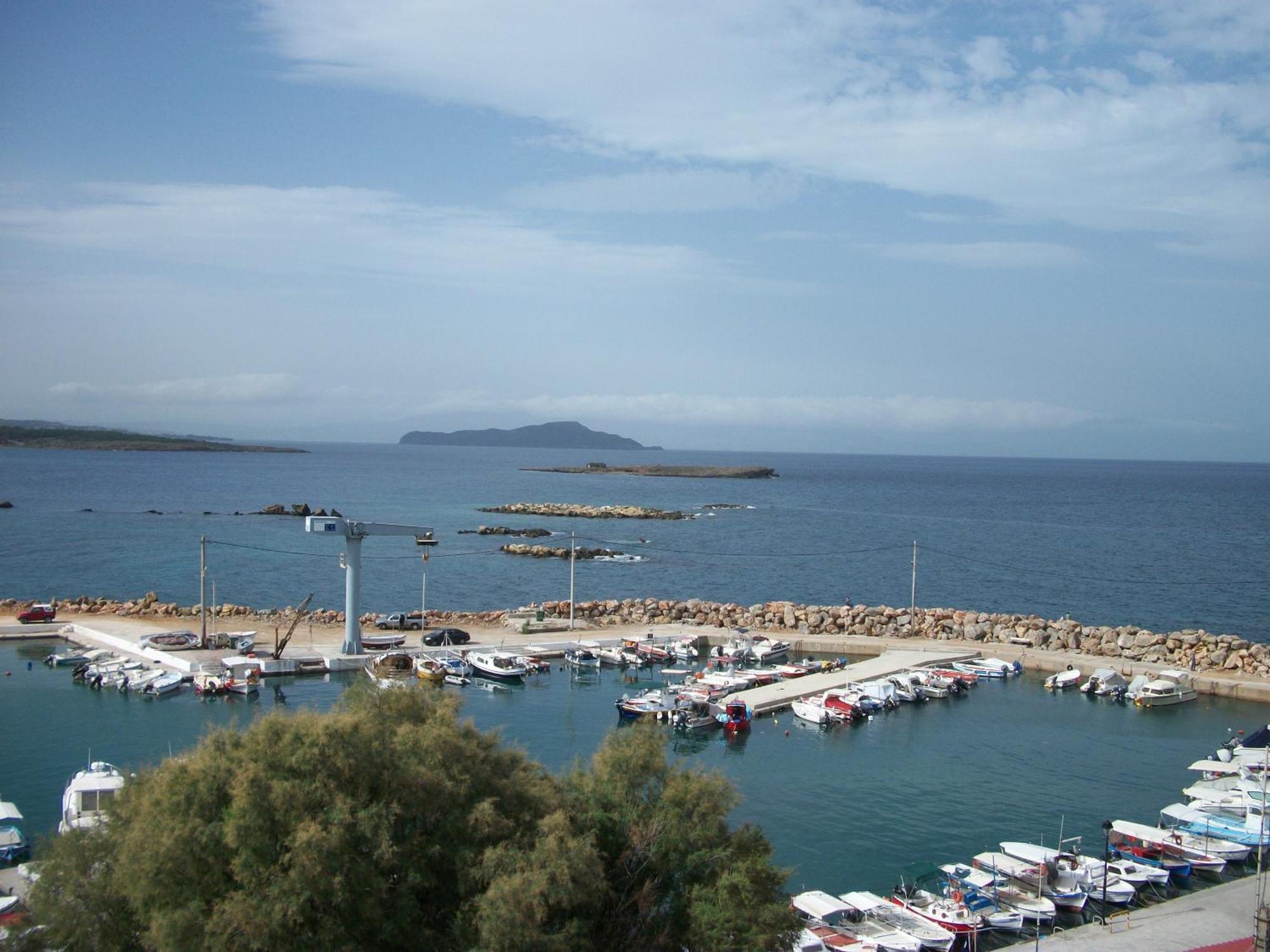 Arocaria Apartments Chania  ภายนอก รูปภาพ